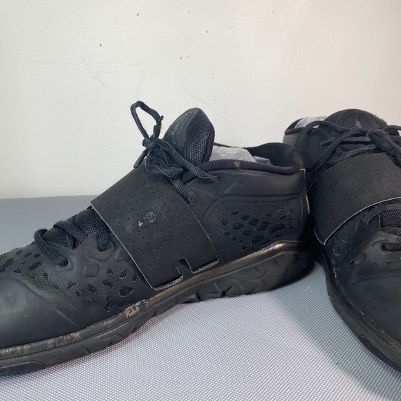 Men's Nike Jordan Flight Flex Trainer 2 Black 768911-010 Sneakers Sz 10.5 - Picture 3 of 7